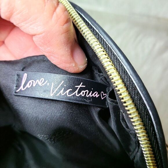 Victoria's secret makeup bag EUC! white&gold like new! - Picture 7 of 7